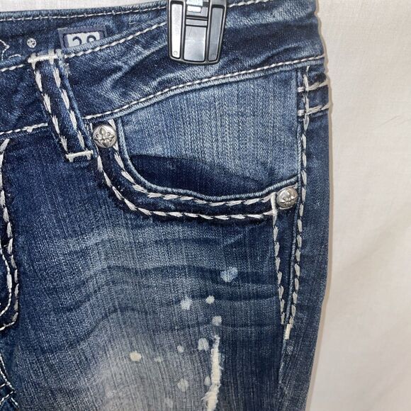 Miss Me Women’s Boyfriend Capris Sz 30x26 Blue Distressed Western Rodeo Cowgirl - Picture 4 of 12